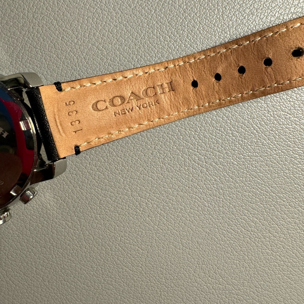 Coach Watch - Picture 5 of 11